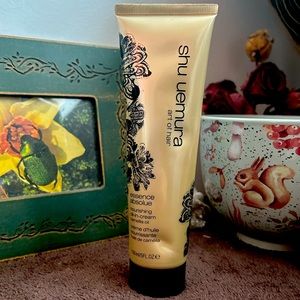 Shu uemura essence absolue nourishing oil in cream camellia oil